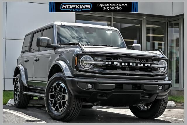 2024 Ford Bronco Outer Banks