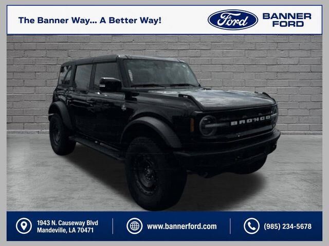 2024 Ford Bronco Outer Banks — photo 1 of 26