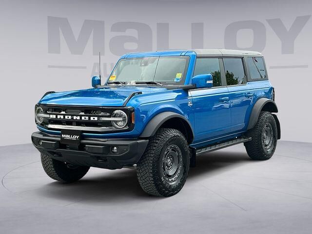 2024 Ford Bronco Outer Banks