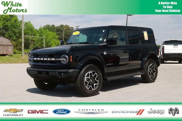 2025 Ford Bronco Outer Banks