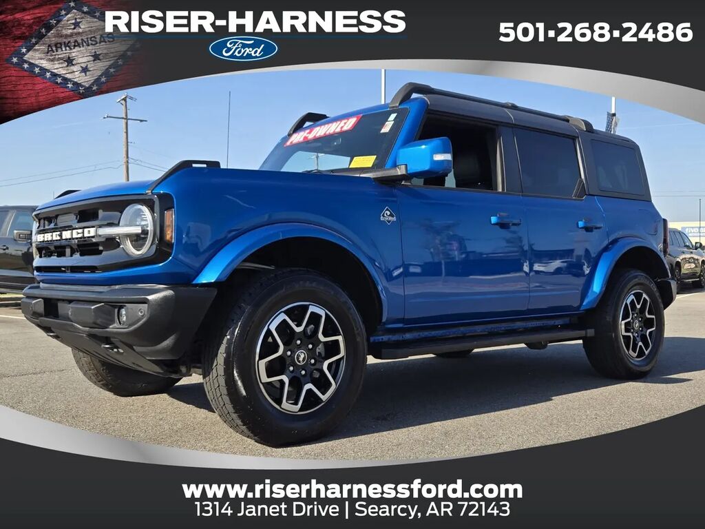 2024 Ford Bronco Outer Banks — photo 1 of 13