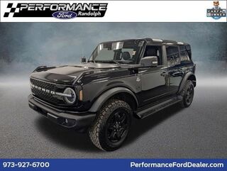 2025 Ford Bronco Outer Banks — photo 1 of 39