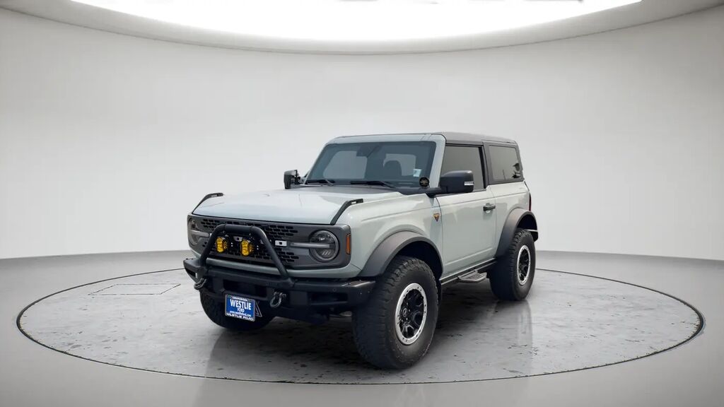 2024 Ford Bronco Badlands — photo 1 of 26