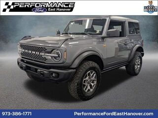 2025 Ford Bronco Badlands — photo 1 of 34