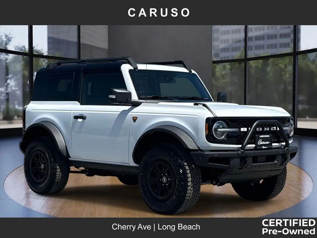 2025 Ford Bronco Badlands — photo 1 of 13