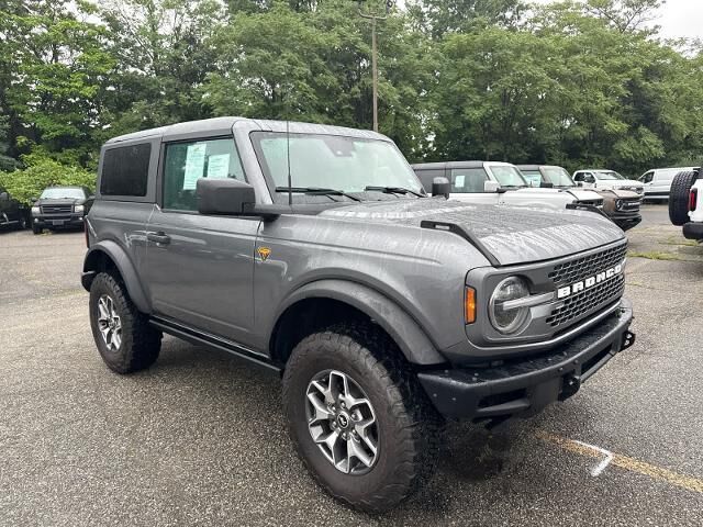 2024 Ford Bronco Badlands — photo 1 of 26