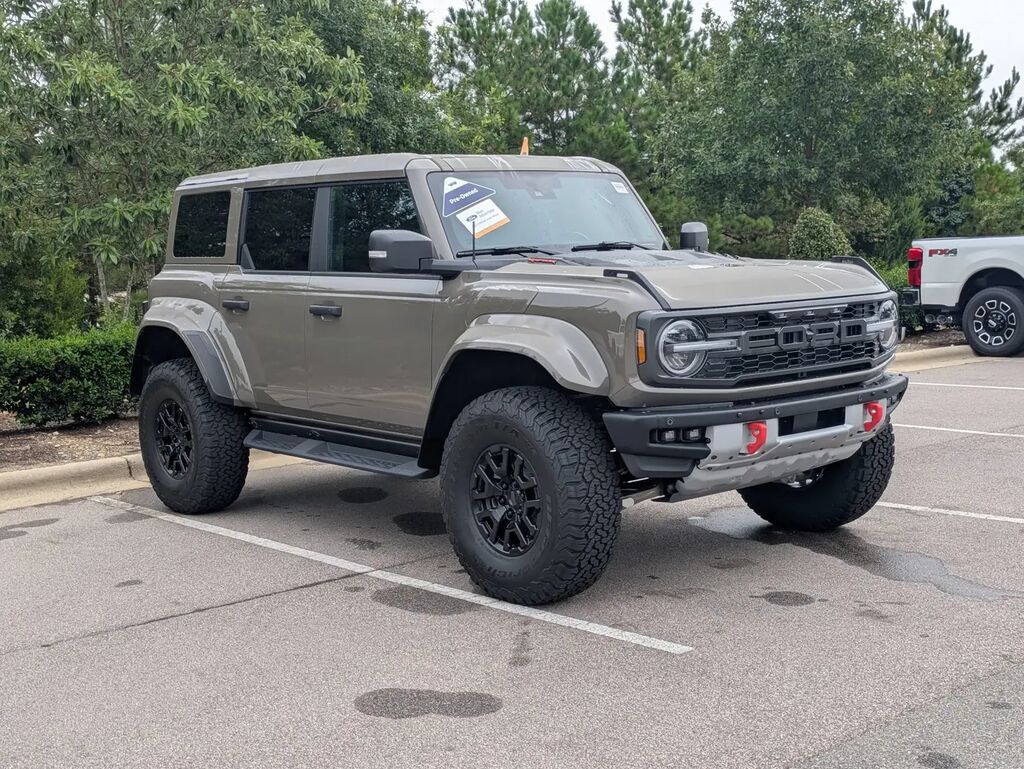 2026 Ford Bronco Raptor — photo 1 of 31