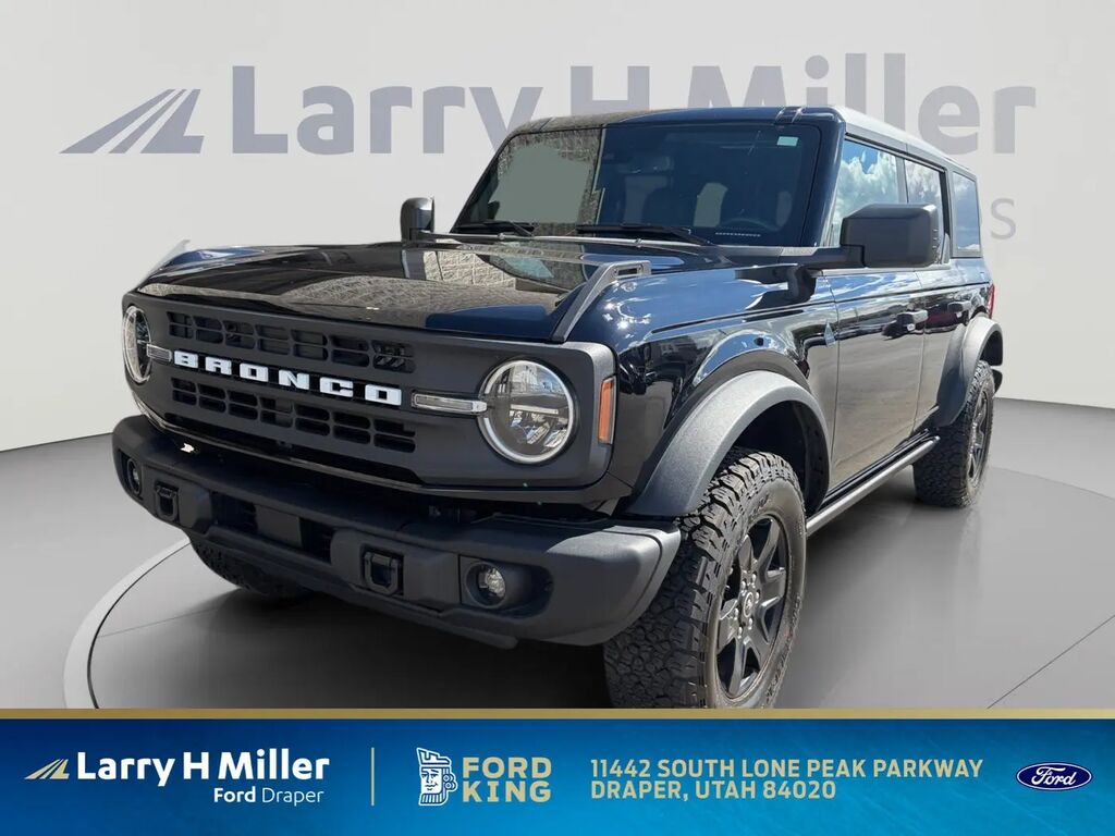 2024 Ford Bronco Black Diamond — photo 1 of 13