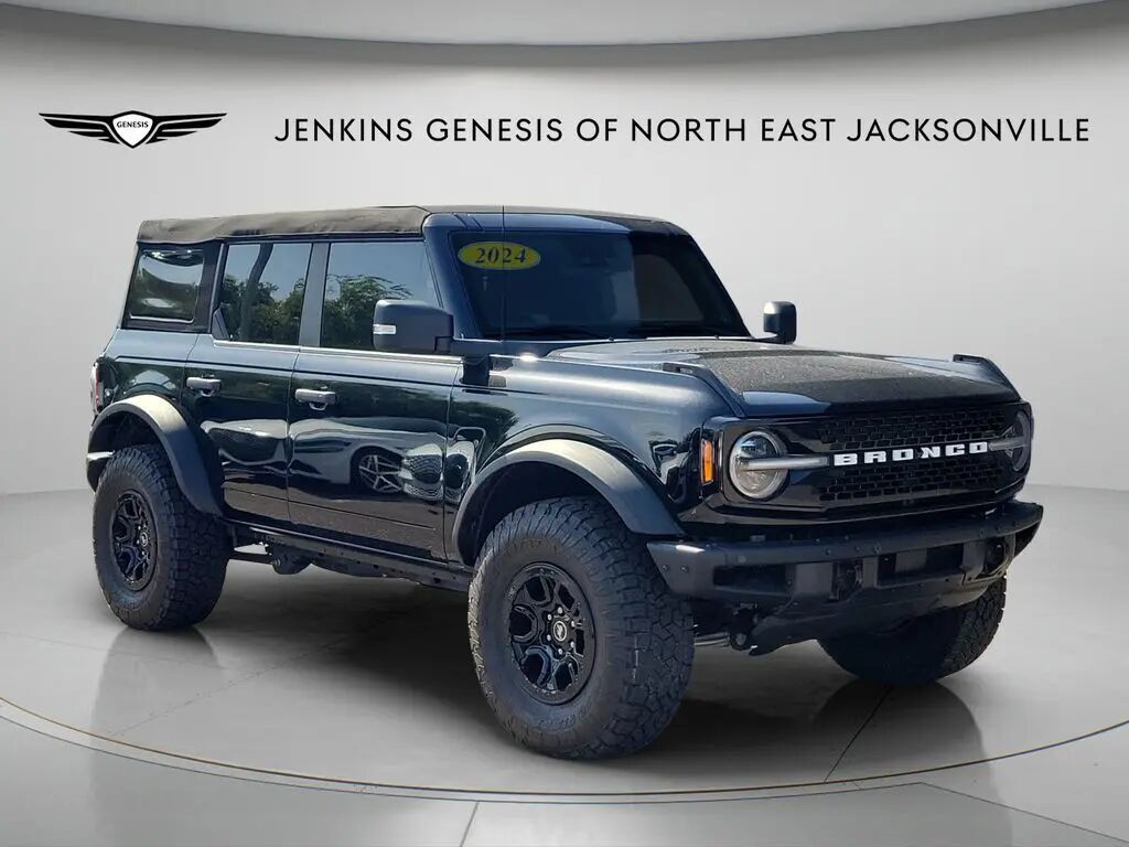 2024 Ford Bronco Wildtrak — photo 1 of 13