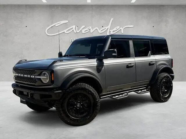 2024 Ford Bronco Wildtrak — photo 1 of 25