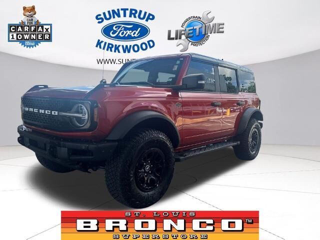 2024 Ford Bronco Wildtrak — photo 1 of 26