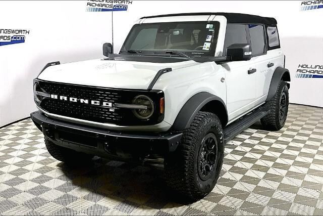 2024 Ford Bronco Wildtrak — photo 1 of 13