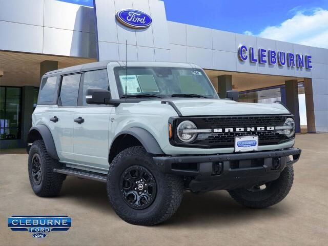 2024 Ford Bronco Wildtrak — photo 1 of 13