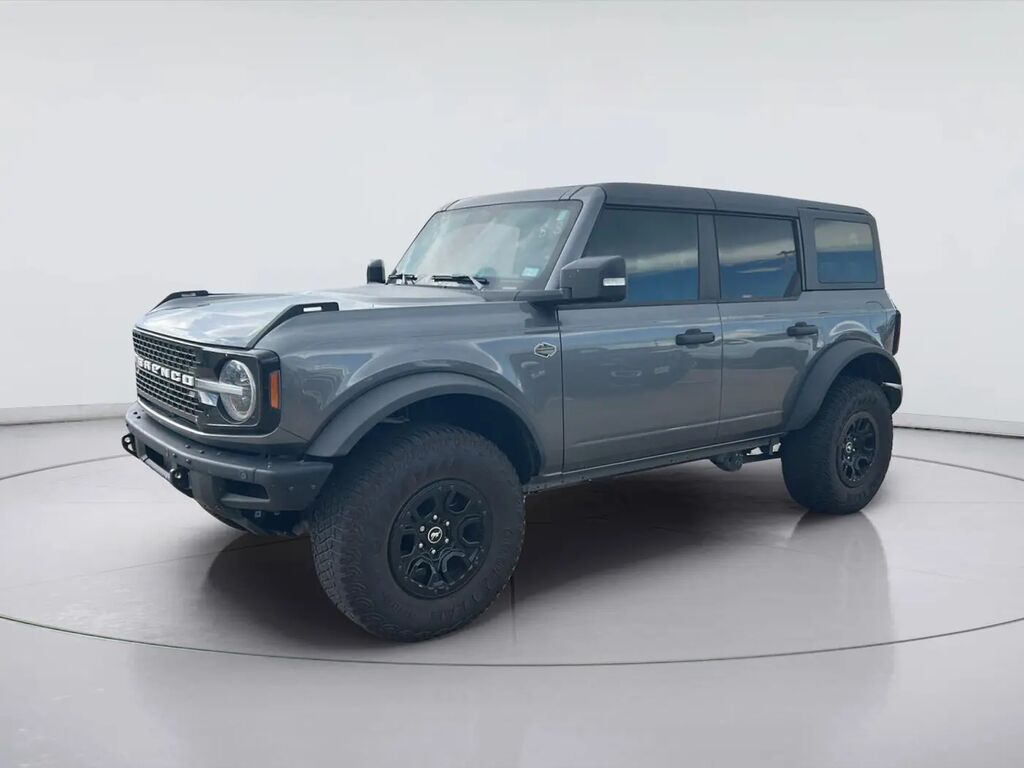 2024 Ford Bronco Wildtrak — photo 1 of 25