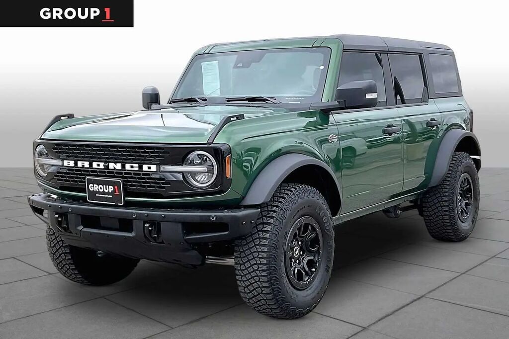 2024 Ford Bronco Wildtrak — photo 1 of 13