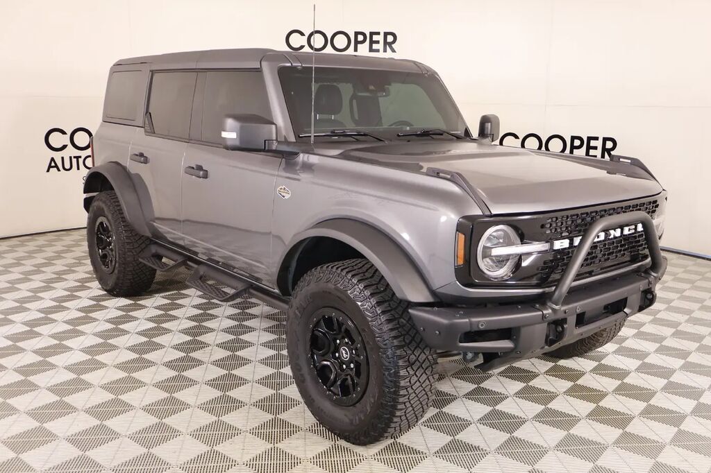 2024 Ford Bronco Wildtrak — photo 1 of 13