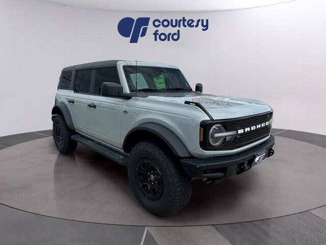 2024 Ford Bronco Wildtrak — photo 1 of 13