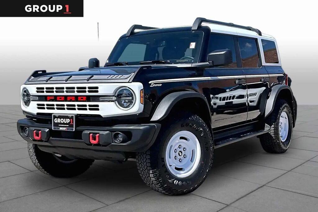 2025 Ford Bronco Heritage Edition — photo 1 of 12