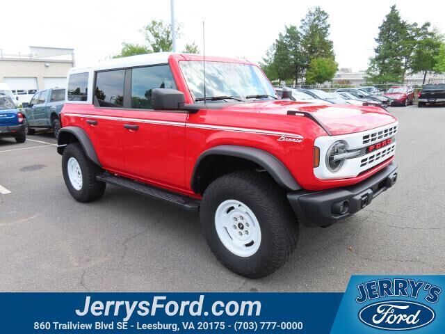 2023 Ford Bronco Heritage Edition — photo 1 of 26