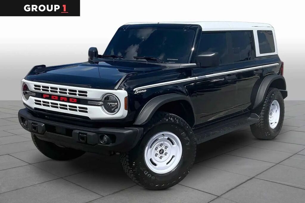 2026 Ford Bronco Heritage Edition — photo 1 of 13