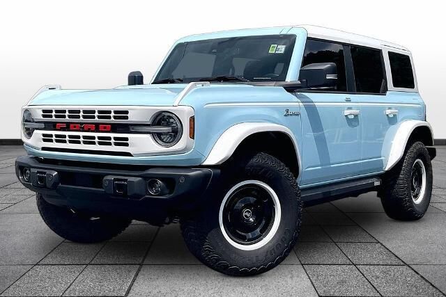 2023 Ford Bronco Heritage Limited Edition — photo 1 of 26