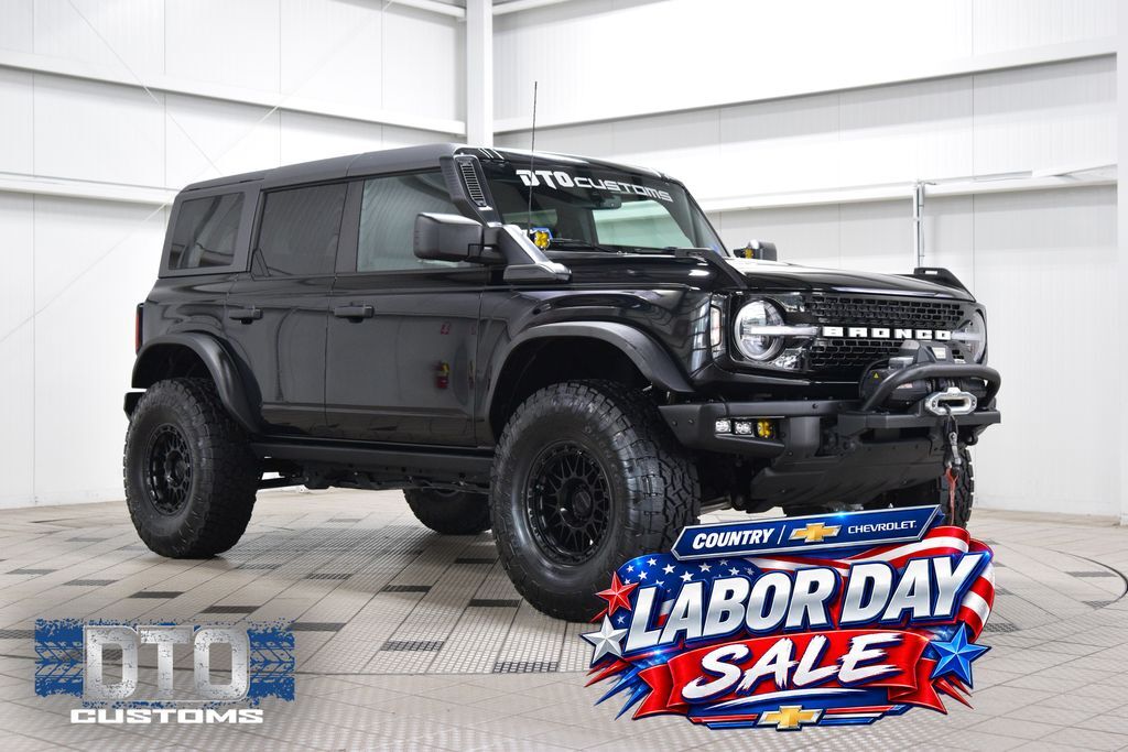 2024 Ford Bronco Everglades — photo 1 of 13