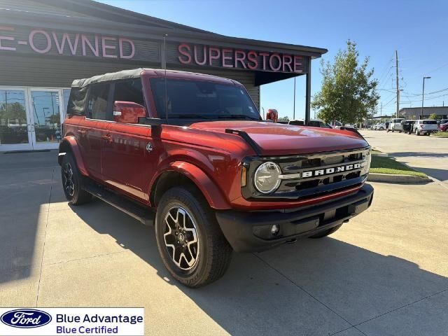 2023 Ford Bronco Outer Banks