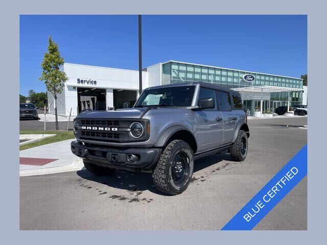 2023 Ford Bronco Black Diamond — photo 1 of 22