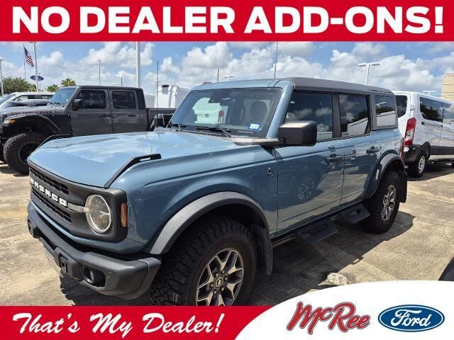 2023 Ford Bronco Black Diamond — photo 1 of 13