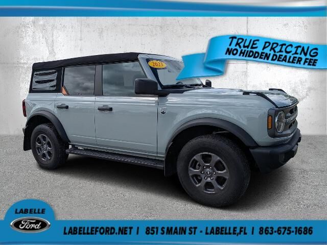2023 Ford Bronco Outer Banks — photo 1 of 26