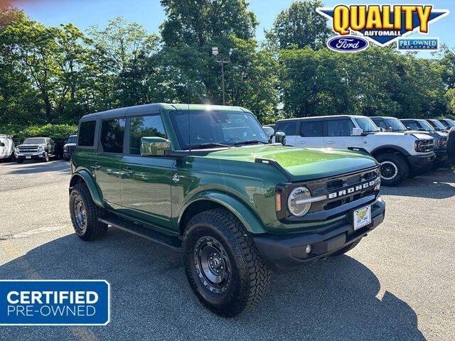 2023 Ford Bronco Base