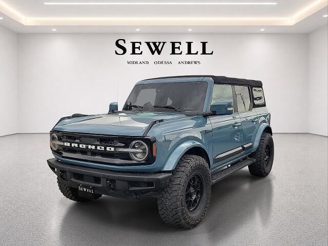 2022 Ford Bronco Outer Banks