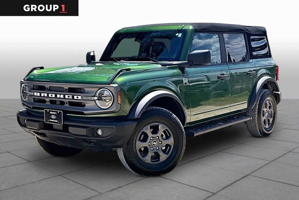 2023 Ford Bronco Base — photo 1 of 1