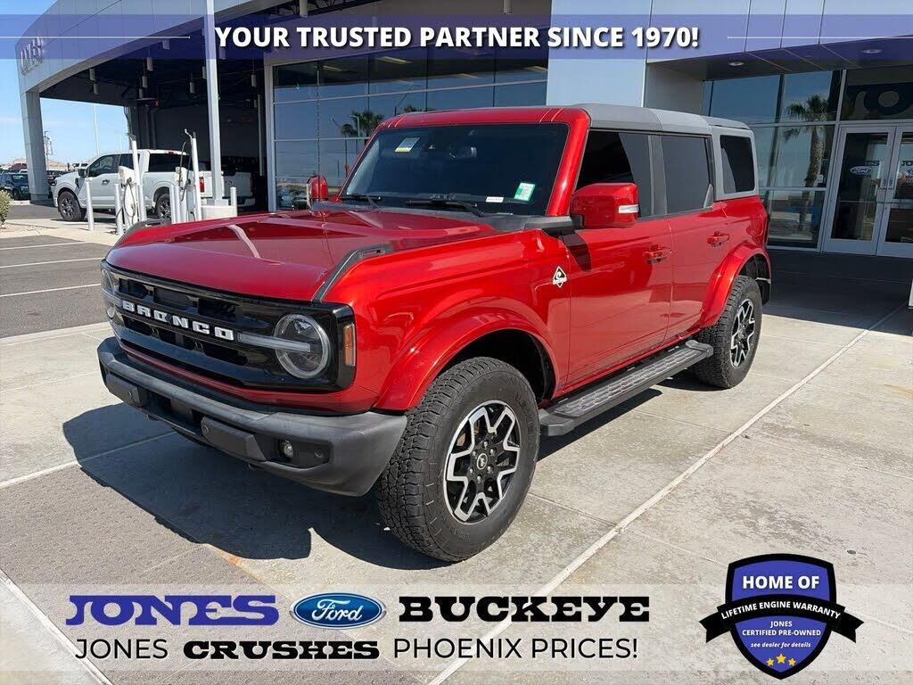 2022 Ford Bronco Outer Banks — photo 1 of 1
