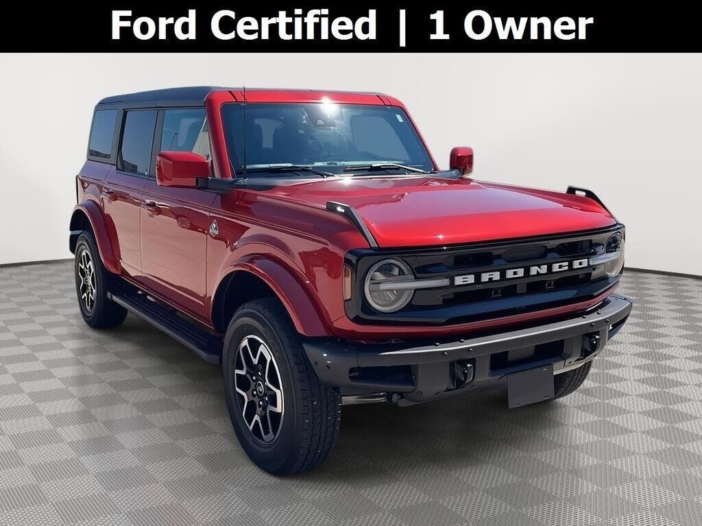 2022 Ford Bronco Outer Banks — photo 1 of 1