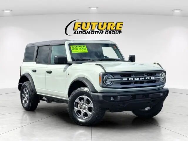 2022 Ford Bronco Big Bend — photo 1 of 26