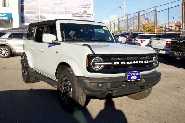 2023 Ford Bronco Outer Banks