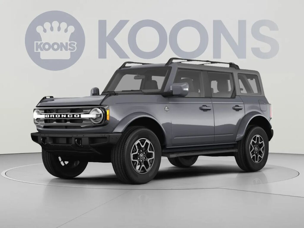 2023 Ford Bronco Outer Banks — photo 1 of 19