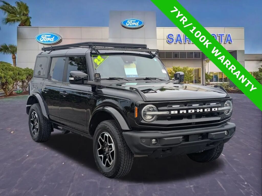 2022 Ford Bronco Outer Banks — photo 1 of 41