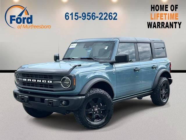2023 Ford Bronco Black Diamond — photo 1 of 13