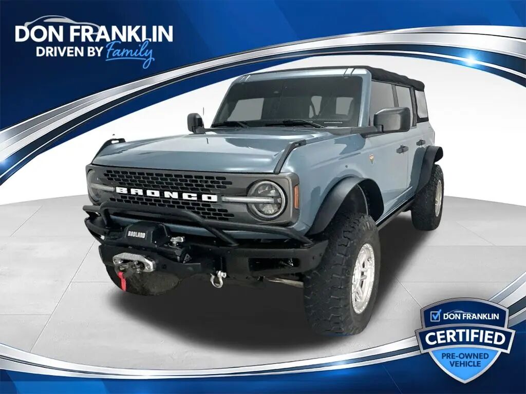 2023 Ford Bronco Base Advanced — photo 1 of 30