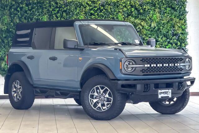 2022 Ford Bronco Base Advanced