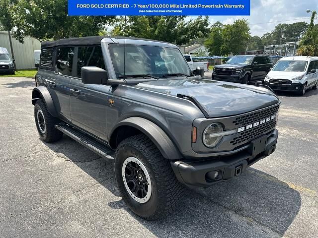 2022 Ford Bronco Base Advanced — photo 1 of 26
