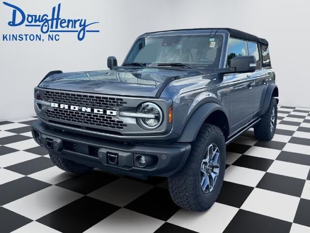 2023 Ford Bronco Base Advanced