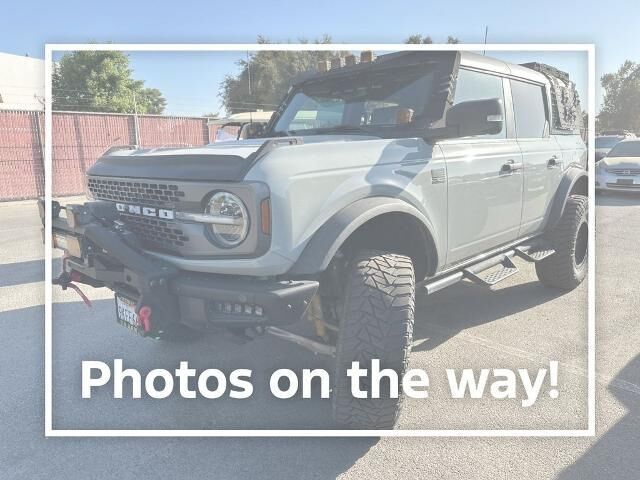 2023 Ford Bronco Base Advanced