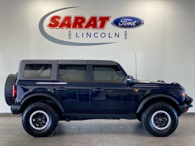 2021 Ford Bronco Outer Banks Advanced — photo 1 of 13