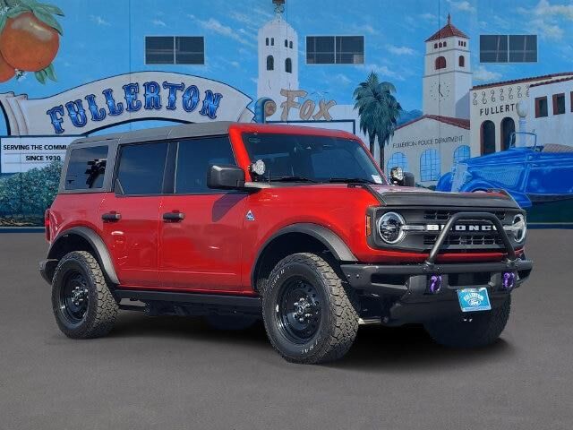 2023 Ford Bronco Badlands Advanced