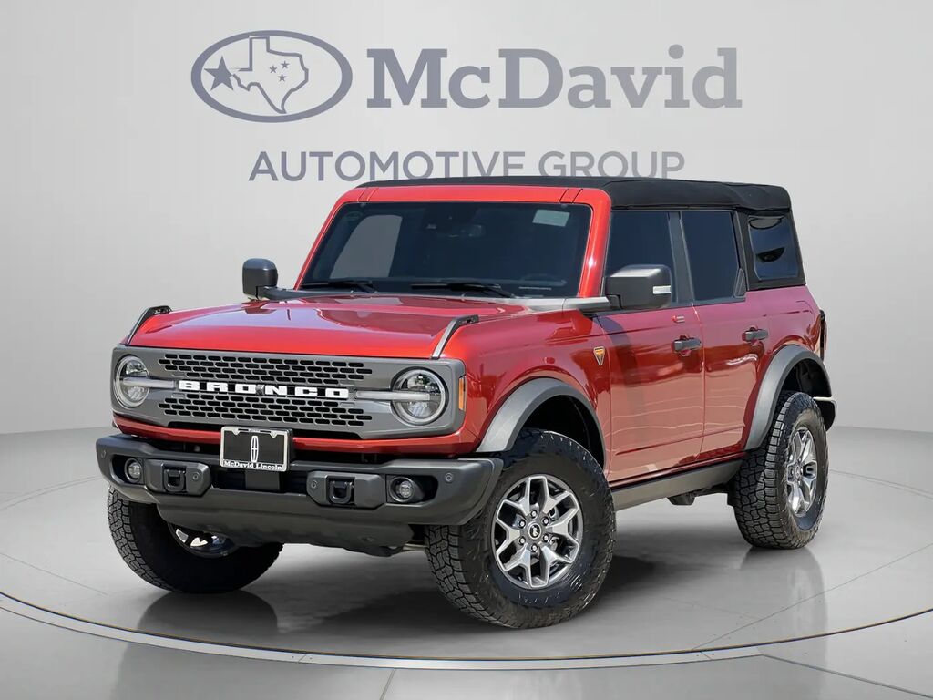 2023 Ford Bronco Base Advanced — photo 1 of 14