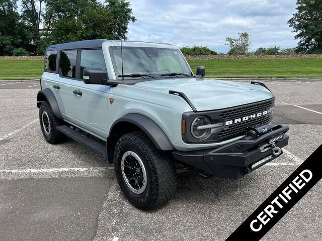 2021 Ford Bronco Badlands Advanced — photo 1 of 26