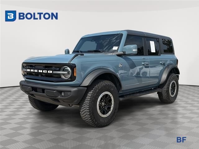 2022 Ford Bronco Base Advanced — photo 1 of 13